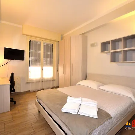 Aquarium Apartment